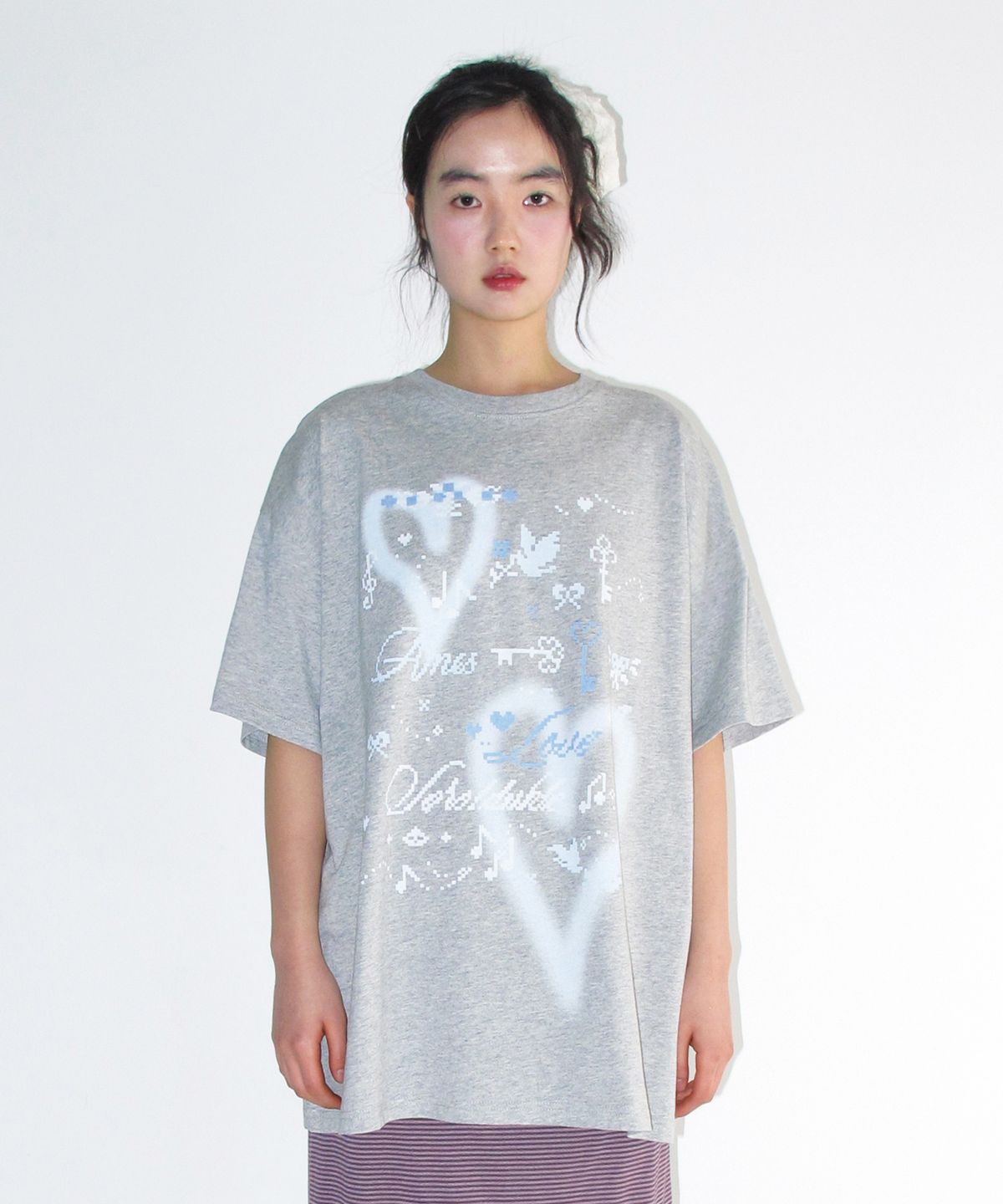 아메스 월드와이드(AMES-WORLDWIDE) HEART PIXEL ART TEE GREY