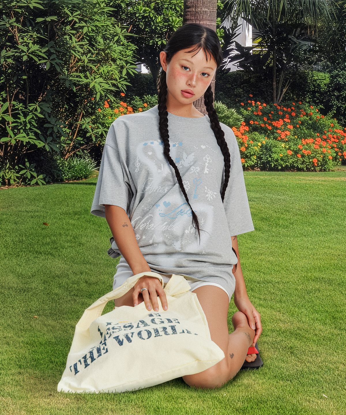아메스 월드와이드(AMES-WORLDWIDE) HEART PIXEL ART TEE GREY