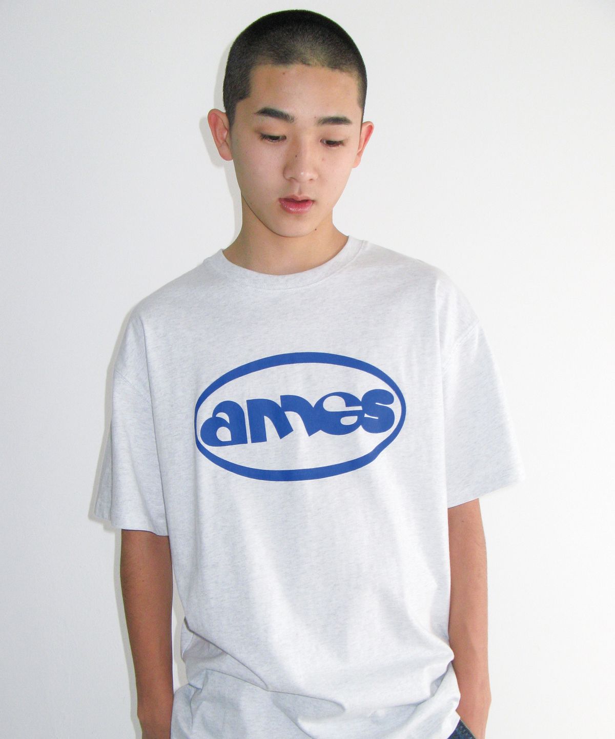 아메스 월드와이드(AMES-WORLDWIDE) AMES CIRCLE LOGO SYMBOL TEE LIGHT GREY