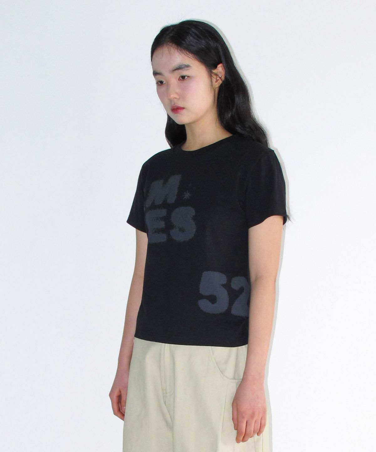 아메스 월드와이드(AMES-WORLDWIDE) SPRAY 52 TYPO TEE BLACK