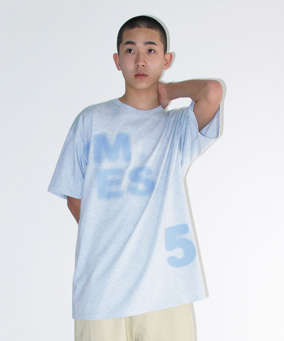아메스 월드와이드(AMES-WORLDWIDE) SPRAY 52 TYPO TEE BLUE