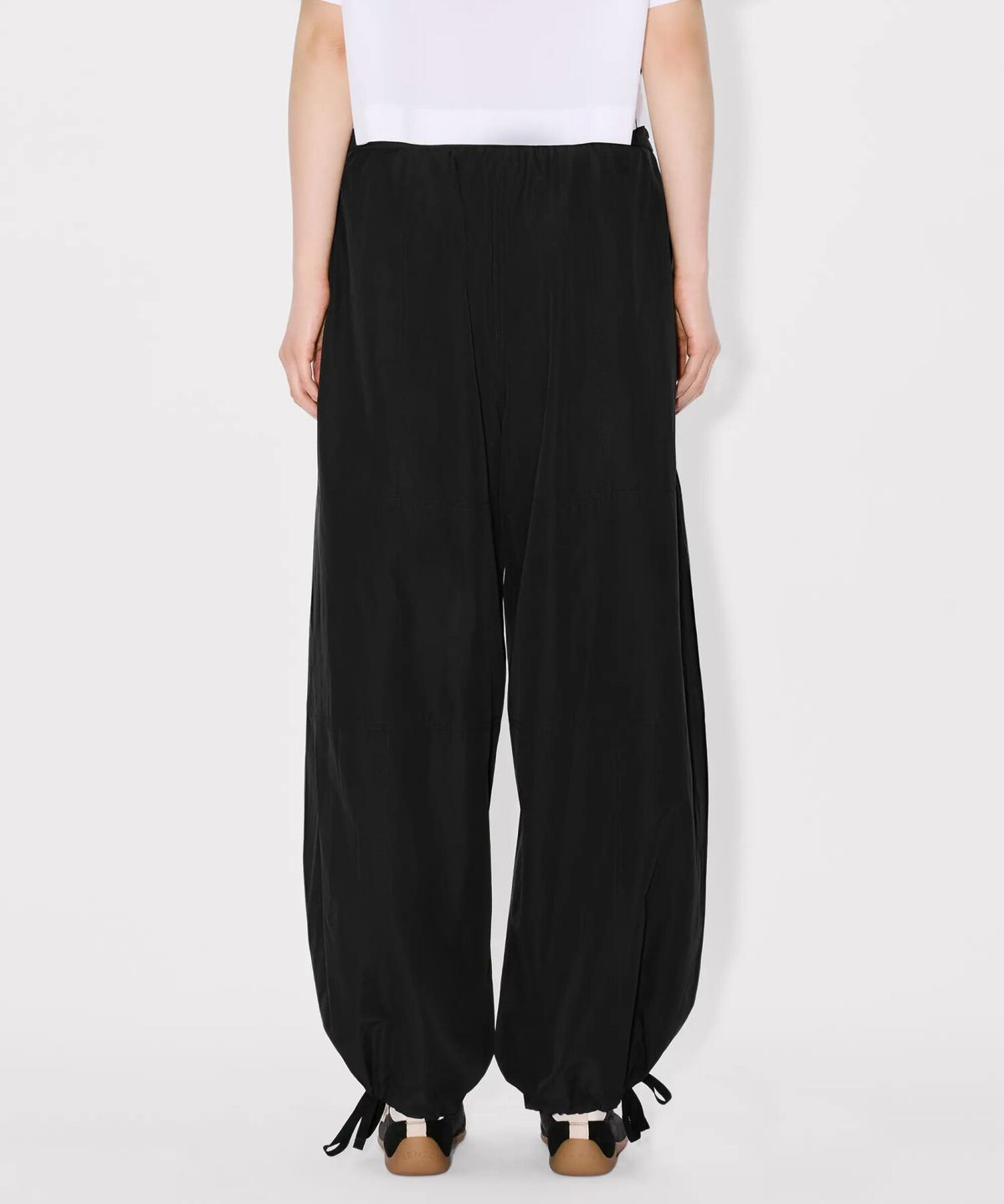 겐조(KENZO) 여성 보케 플라워 2.0 카고 팬츠_K265AWP504BKX