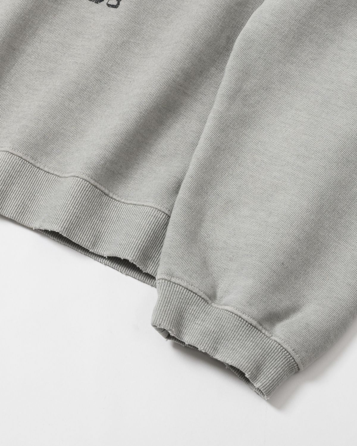 슈퍼벨로체(SUPERVELOCE) Miglia Raglan Sweatshirt Dust Gray