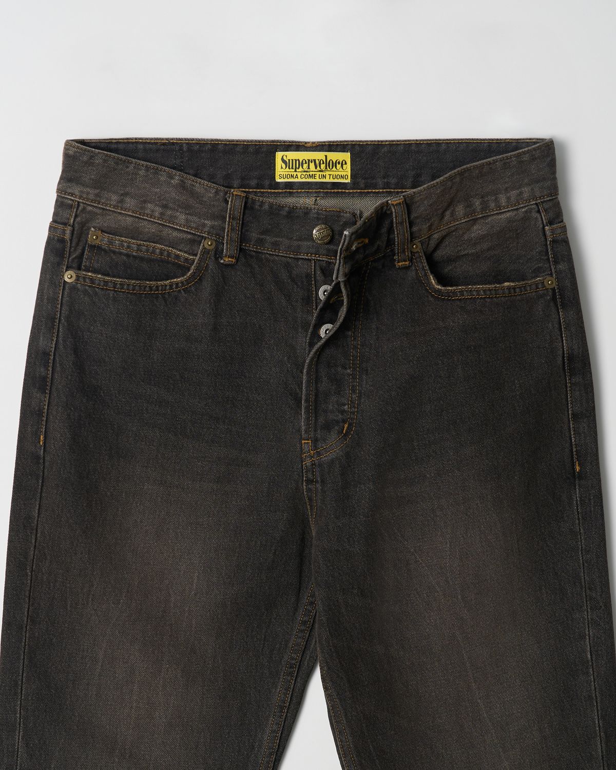 슈퍼벨로체(SUPERVELOCE) Loose Semi-Bootcut Black Jeans