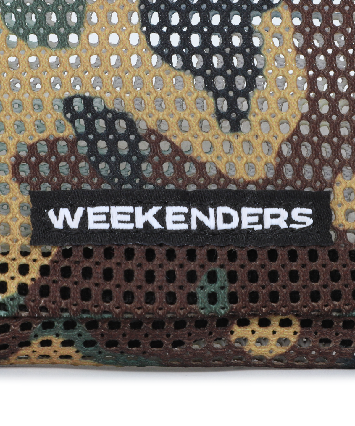 위캔더스(WKNDRS) CAMO MESH COIN PURSE (CAMO)