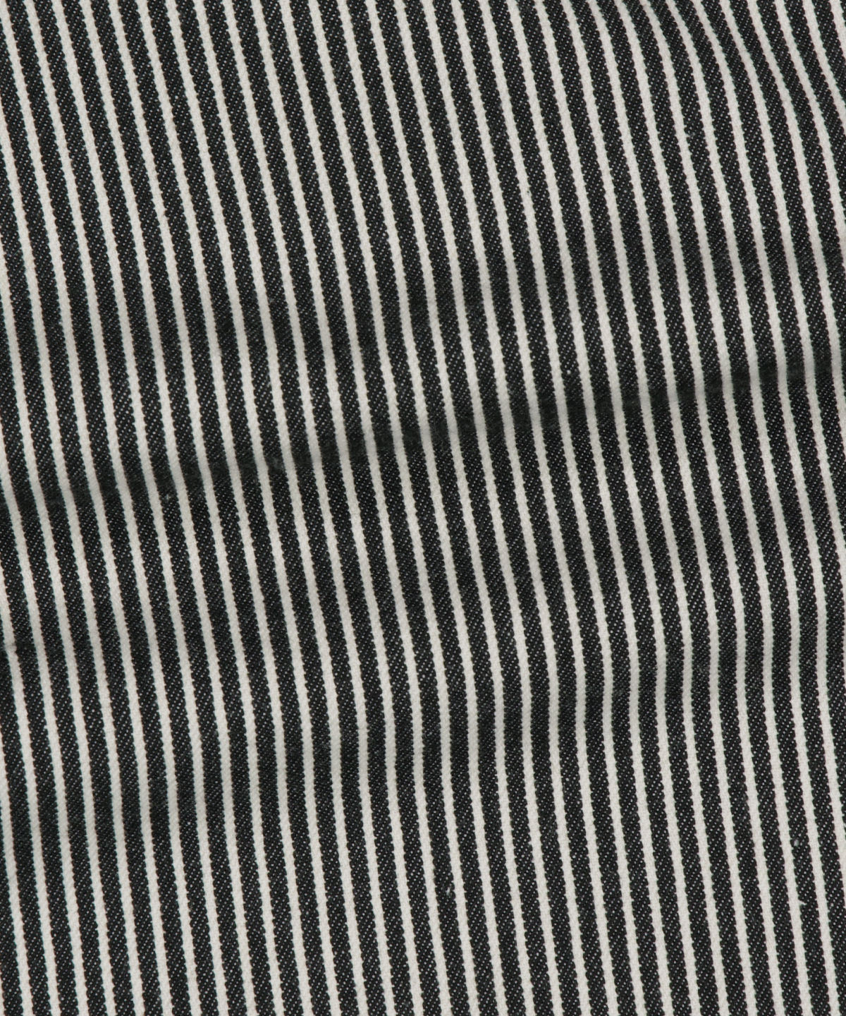 위캔더스(WKNDRS) PINSTRIPE SHORTS (BLACK)