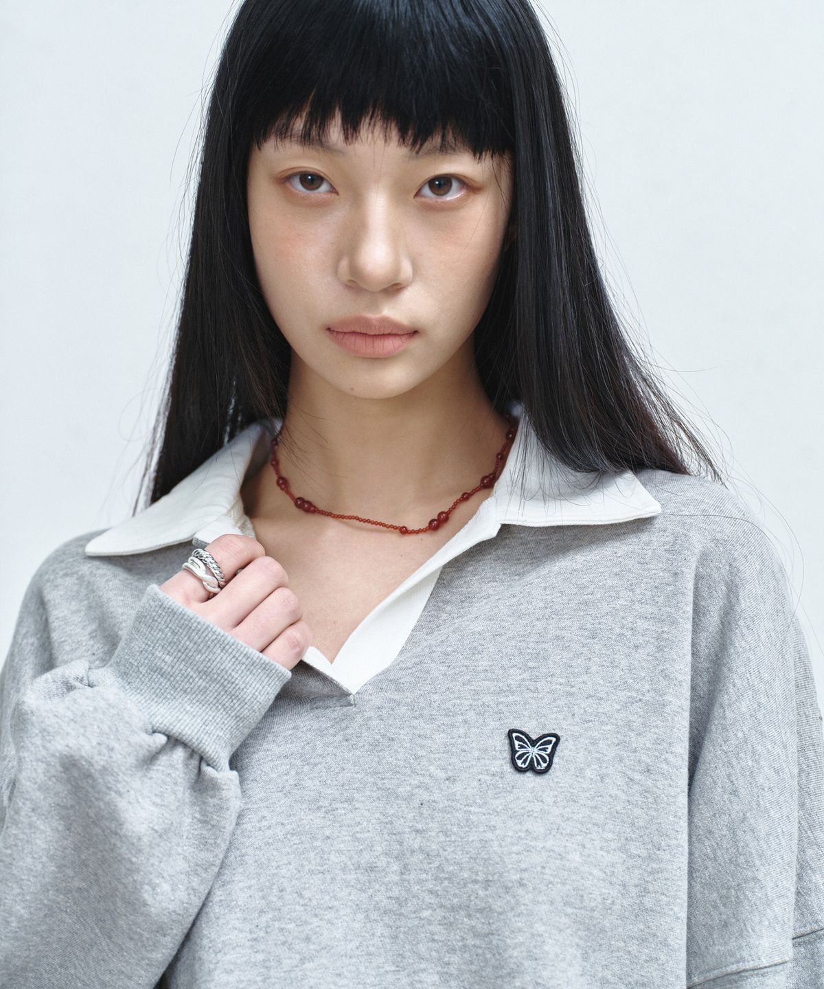 닉앤니콜(NICK&NICOLE) BUTTERFLY COLLAR SWEATSHIRT_GRAY