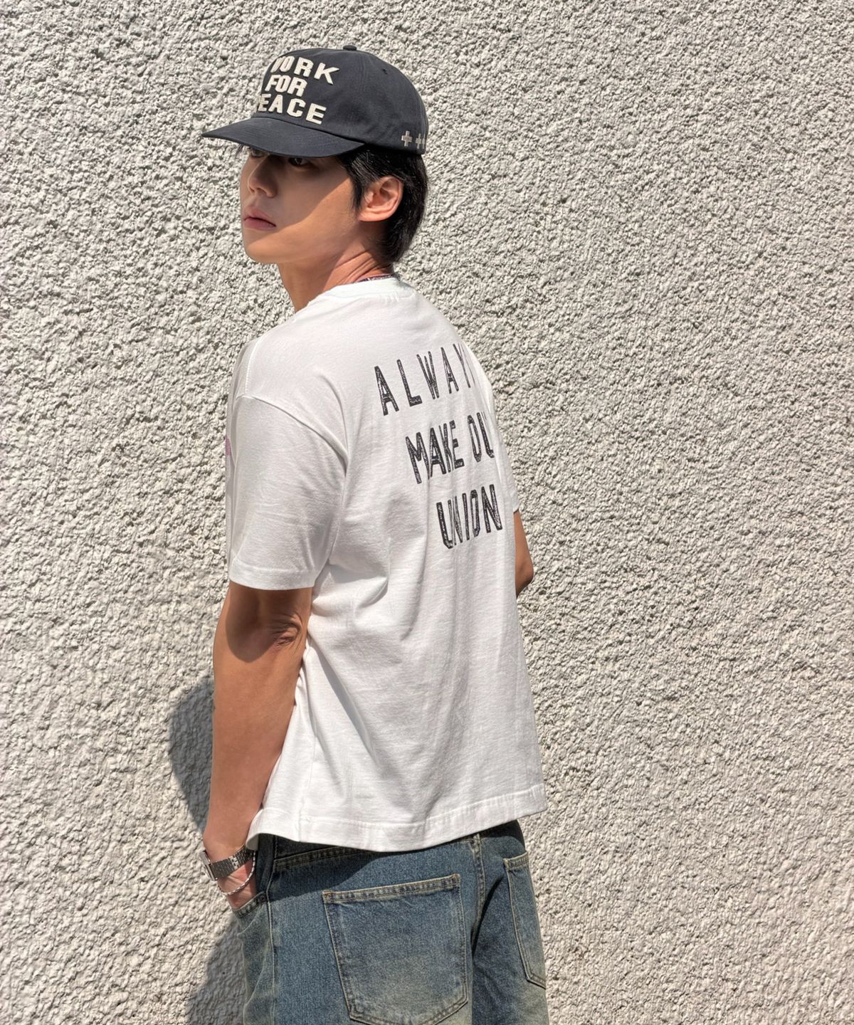 아모우(AMOU) HOLIDAY Half T- Shirts White