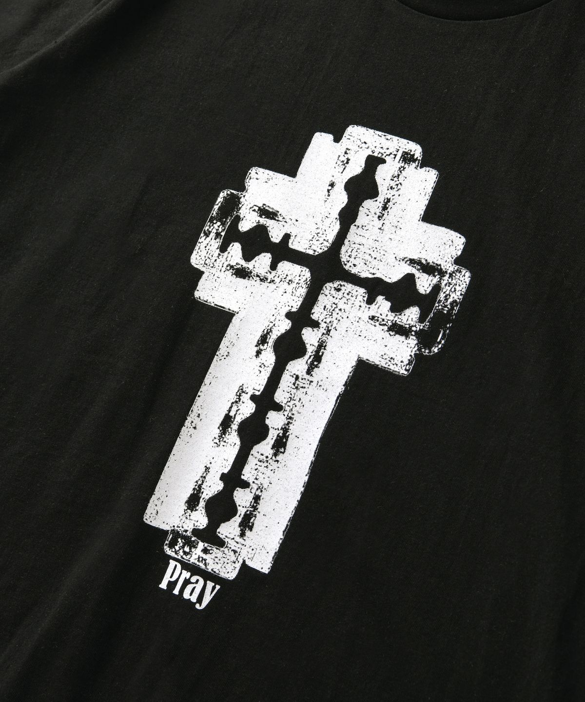 아모우(AMOU) Razor Cross Half T-Shirts Black
