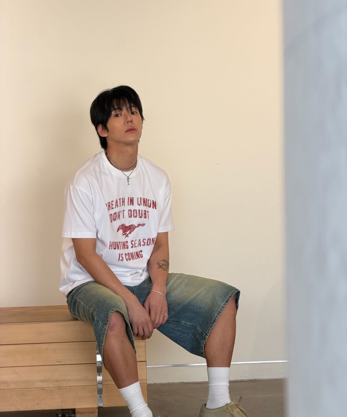 아모우(AMOU) Vintage Horse Half T-Shirts White