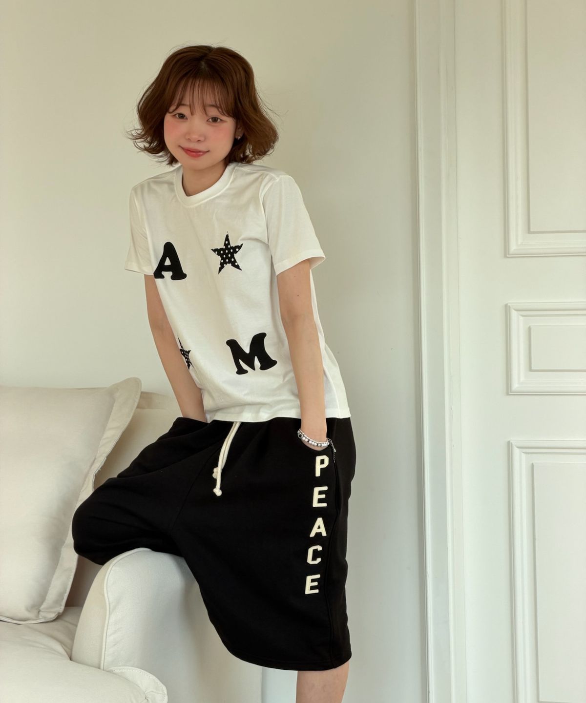 아모우(AMOU) AM Star Half T-Shirts White
