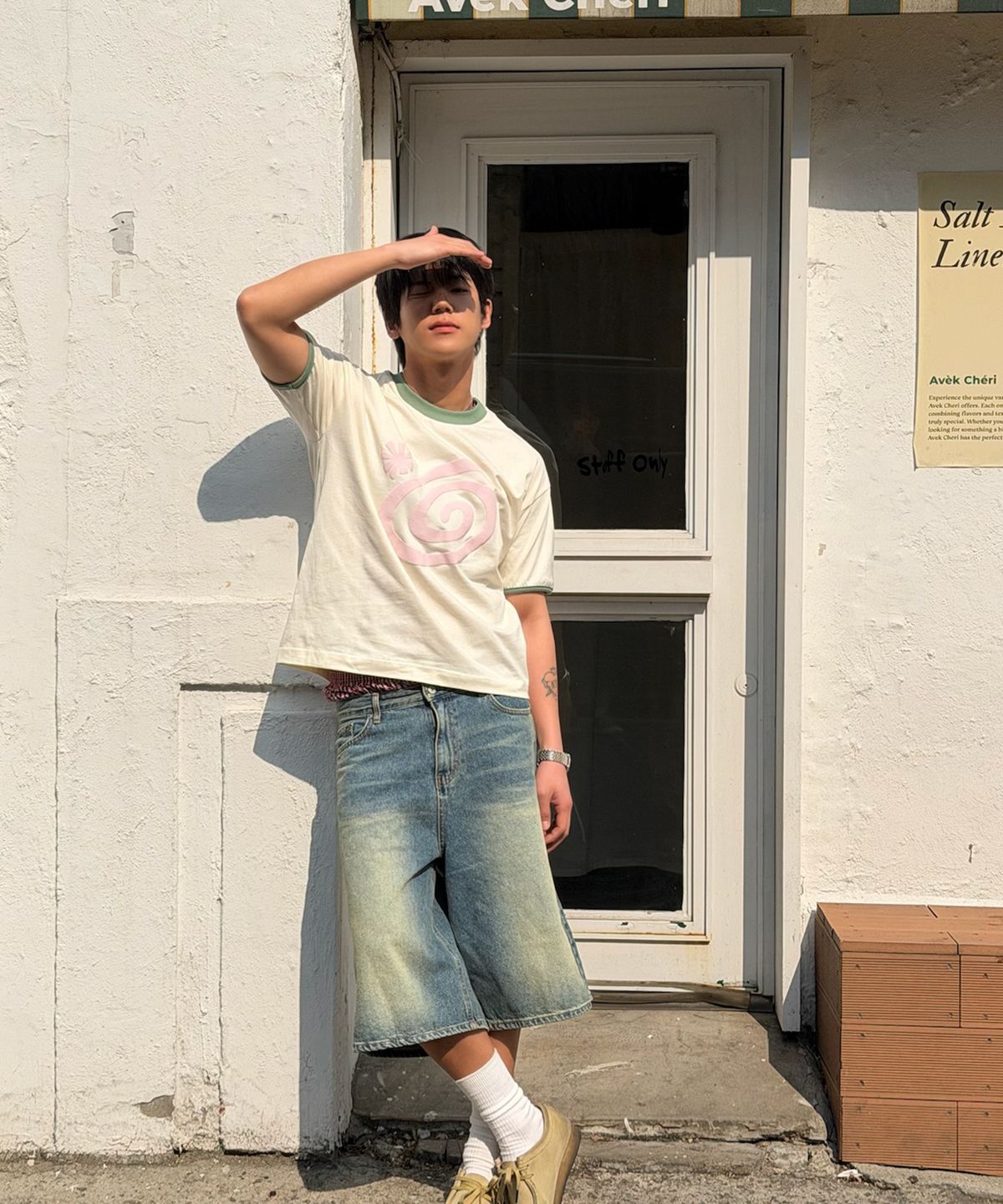 아모우(AMOU) Molly Ringer T-Shirts Ivory