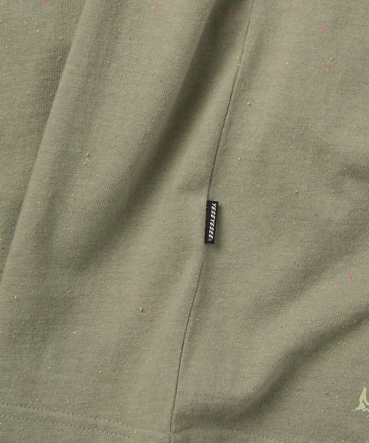 예스아이씨(YESEYESEE) Y.E.S Spikewave Tee Khaki