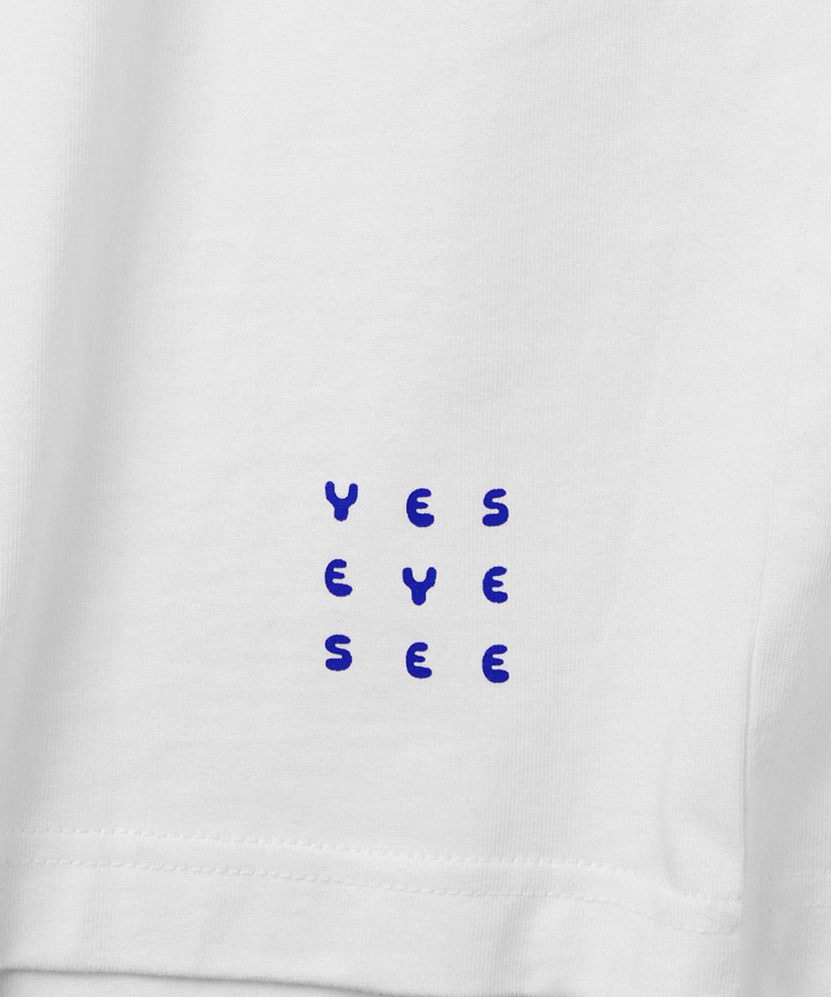 예스아이씨(YESEYESEE) C-Logo Dot Tee White