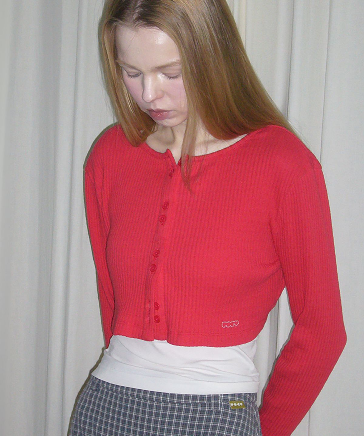 포에브(POEV) Double-Button Cropped Cardigan - Red
