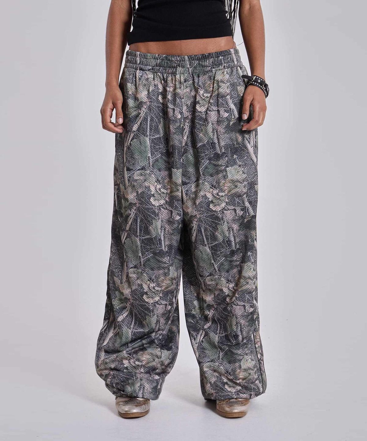 제이디드 런던(JADED LONDON) (U) 우드랜드 카모 베이퍼 조거 카키 WOODLAND CAMO VAPOR JOGGER KHAKI