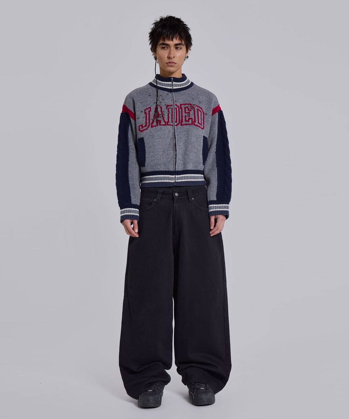 제이디드 런던(JADED LONDON) (U) 케이블 니트 슬리브 니티드 봄버 그레이 KNITTED BOMBER WITH CABLE KNIT SLEEVES GREY