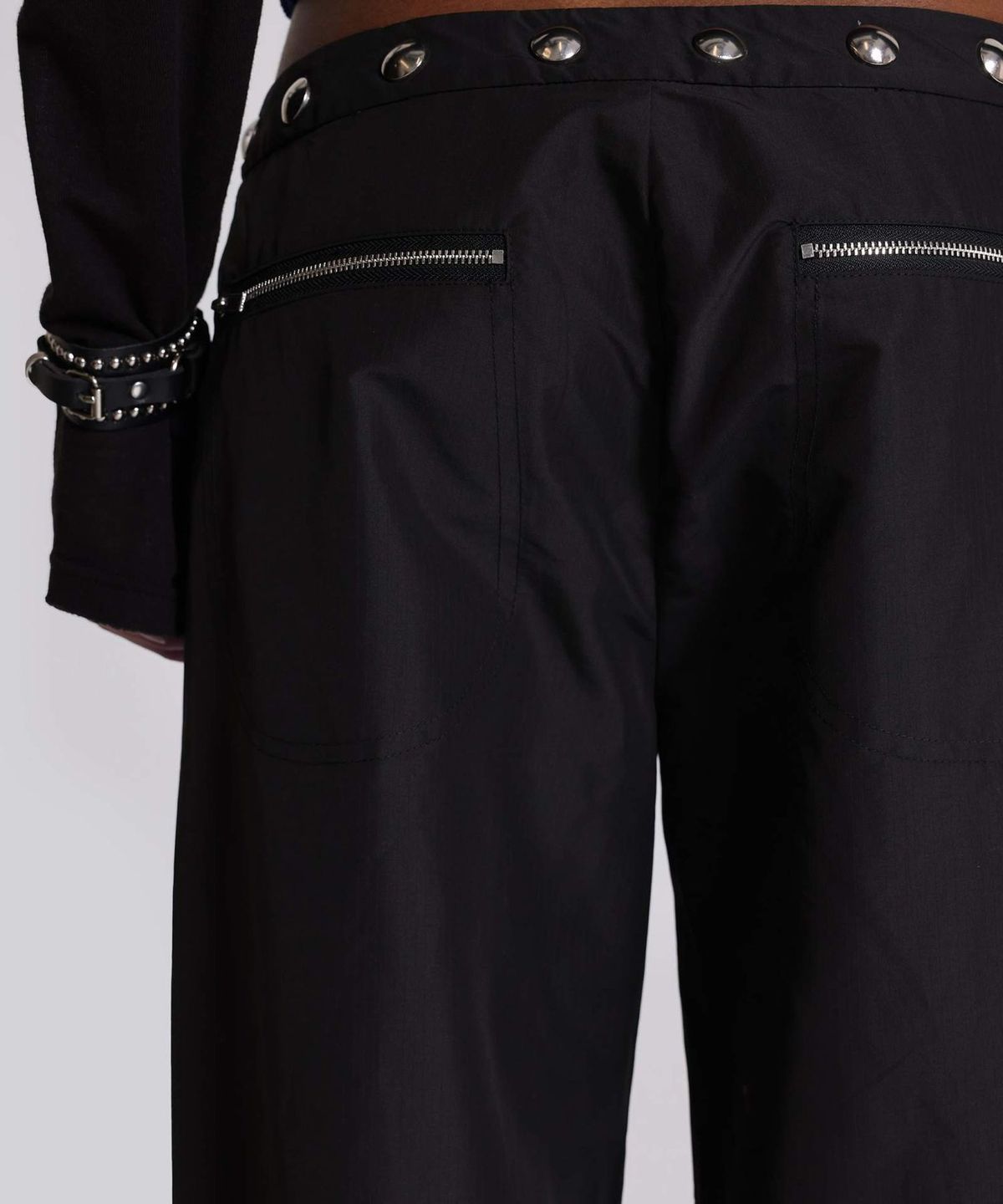제이디드 런던(JADED LONDON) (W) 미니멀 카고 트라우저 블랙 MINIMAL CARGO TROUSER BLACK