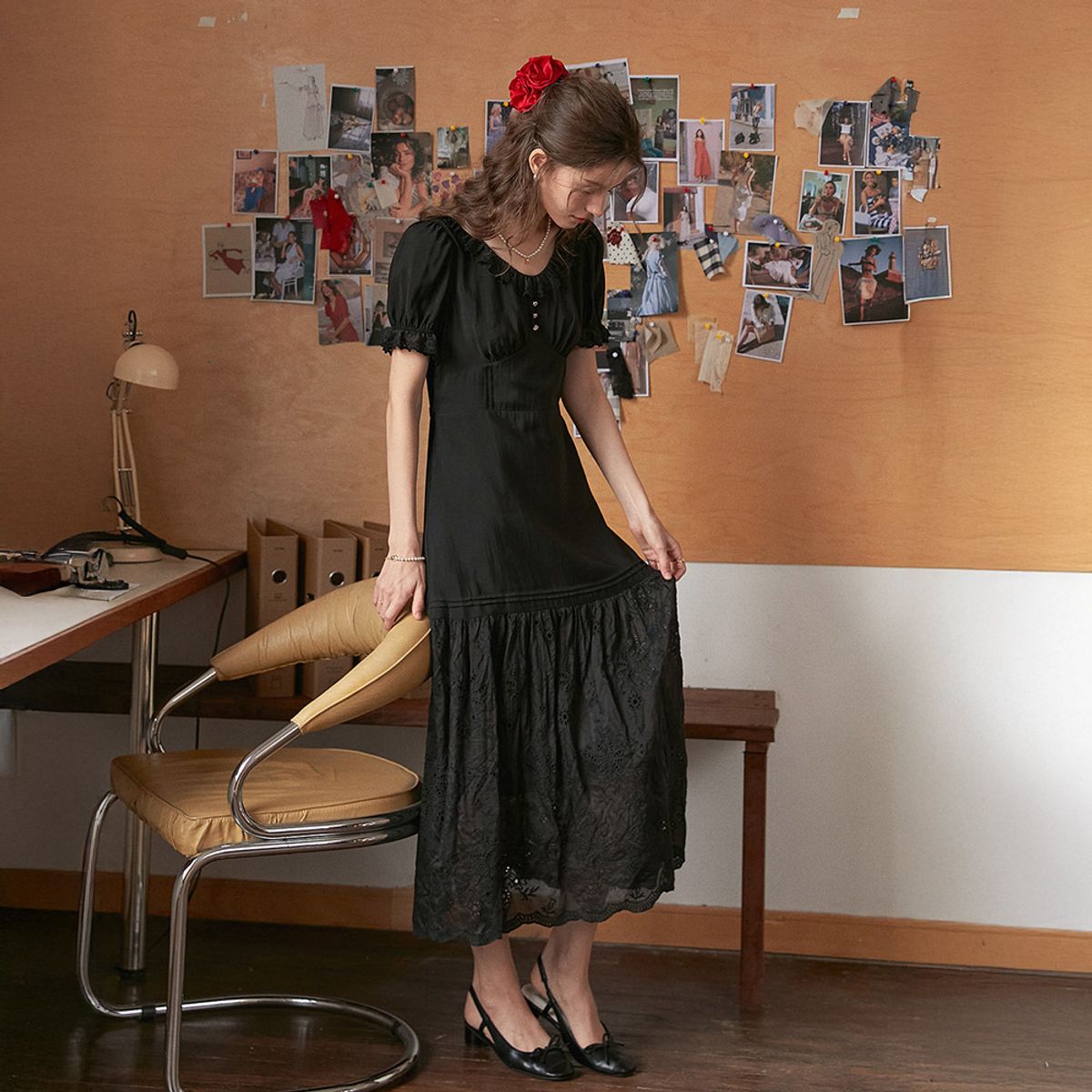 심플레트로(SIMPLE RETRO) SR_Ruffled short-sleeved dress