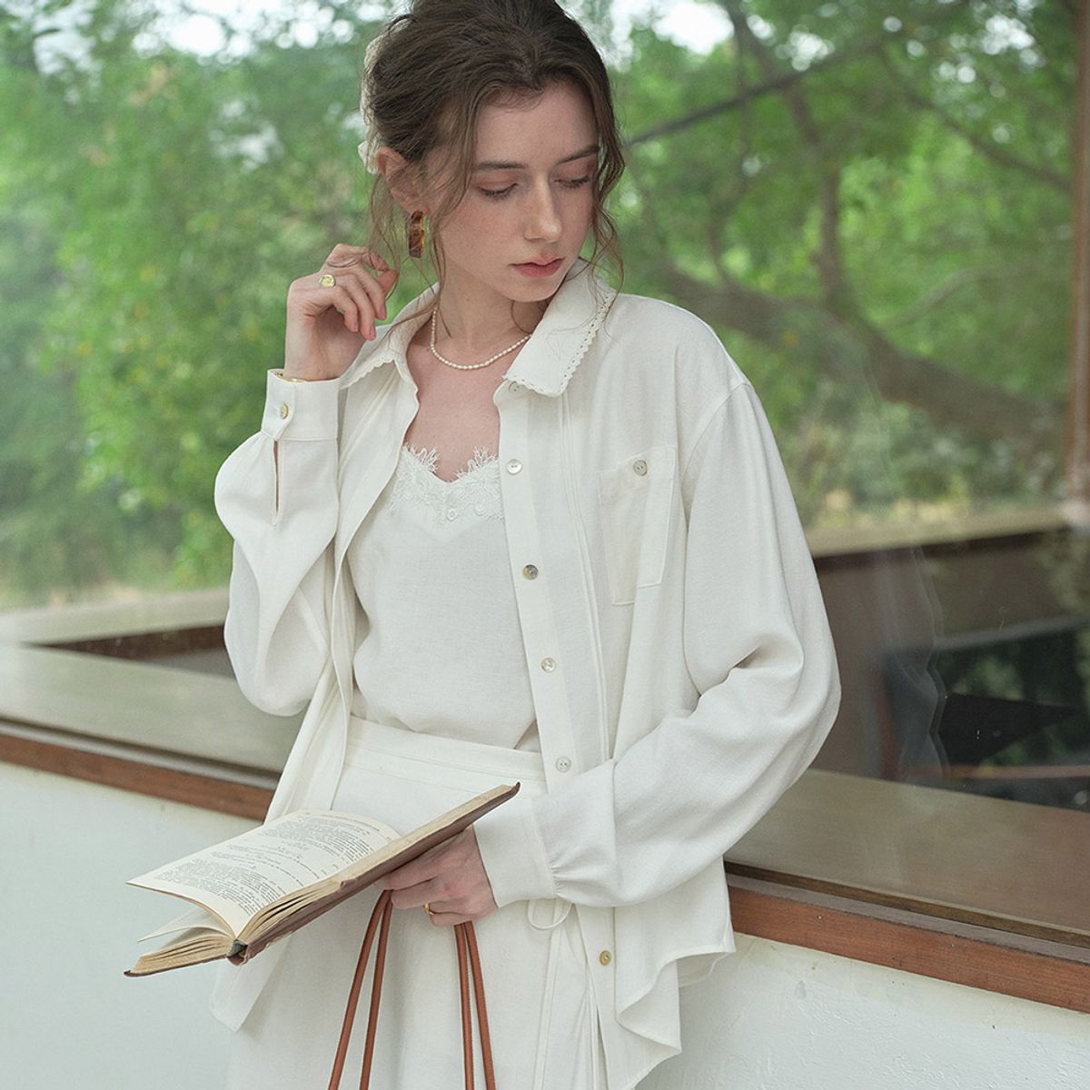 심플레트로(SIMPLE RETRO) SR_Lace shirt_2color