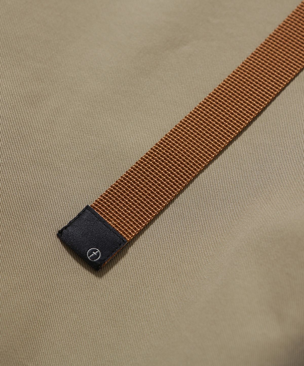 모이프(MOIF) [SS26] COMFY SKATER SHORTS / PALE KHAKI