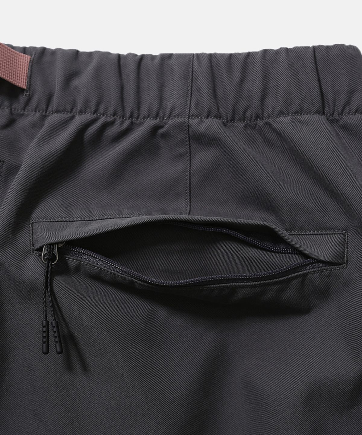 모이프(MOIF) [SS26] COMFY SKATER SHORTS / CHARCOAL