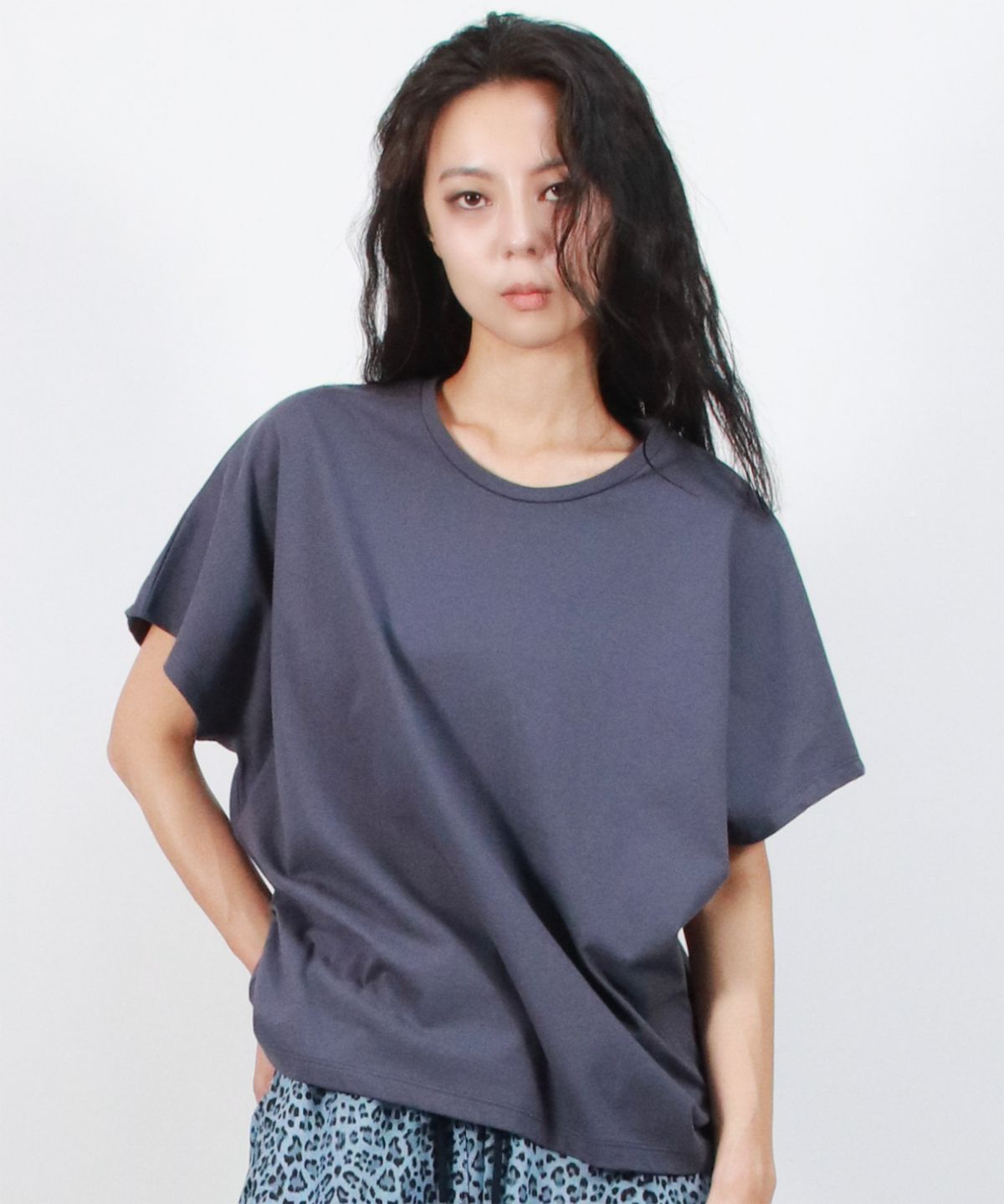 드마크(DEMARC) Standard Fit Solid French T-Shirt Navy