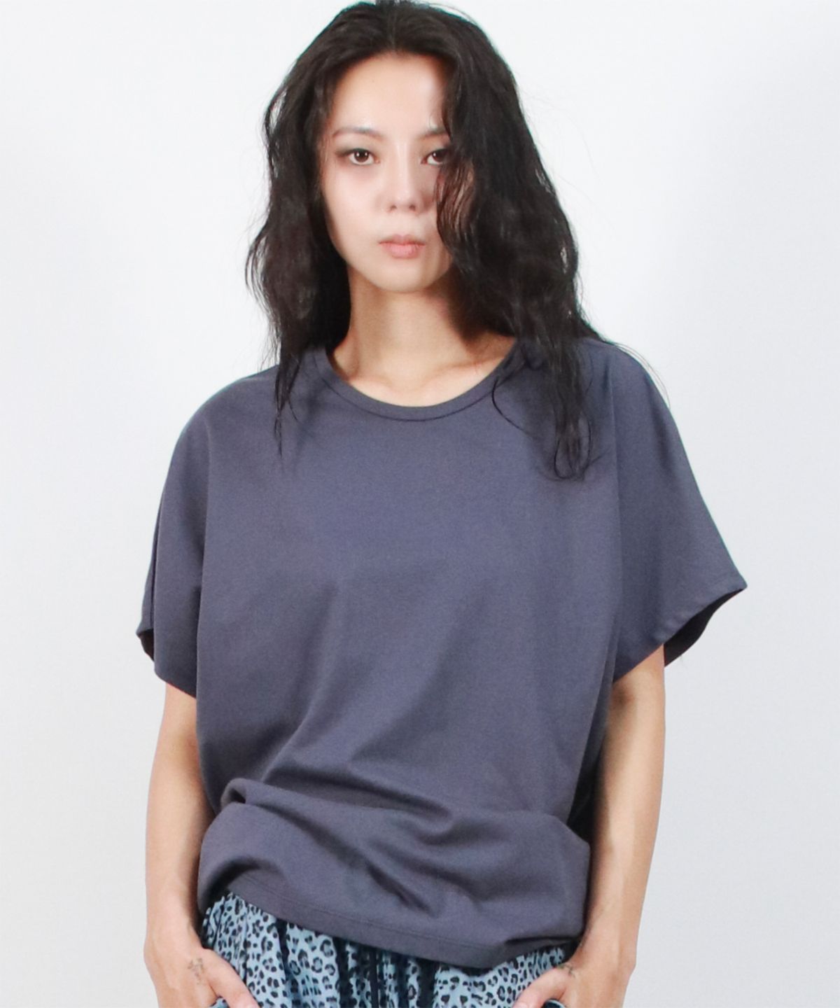 드마크(DEMARC) Standard Fit Solid French T-Shirt Navy