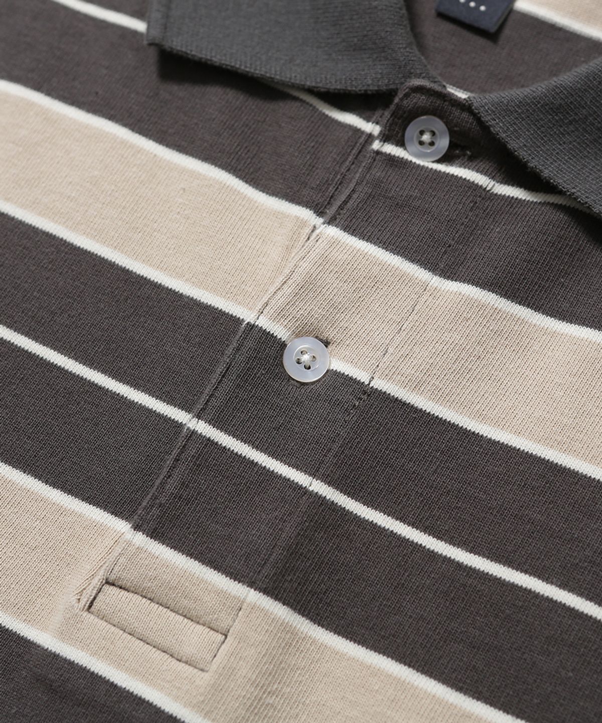 모이프(MOIF) [SS26] WIDE POLO H/S SHIRT / GRAY MULTI STRIPE