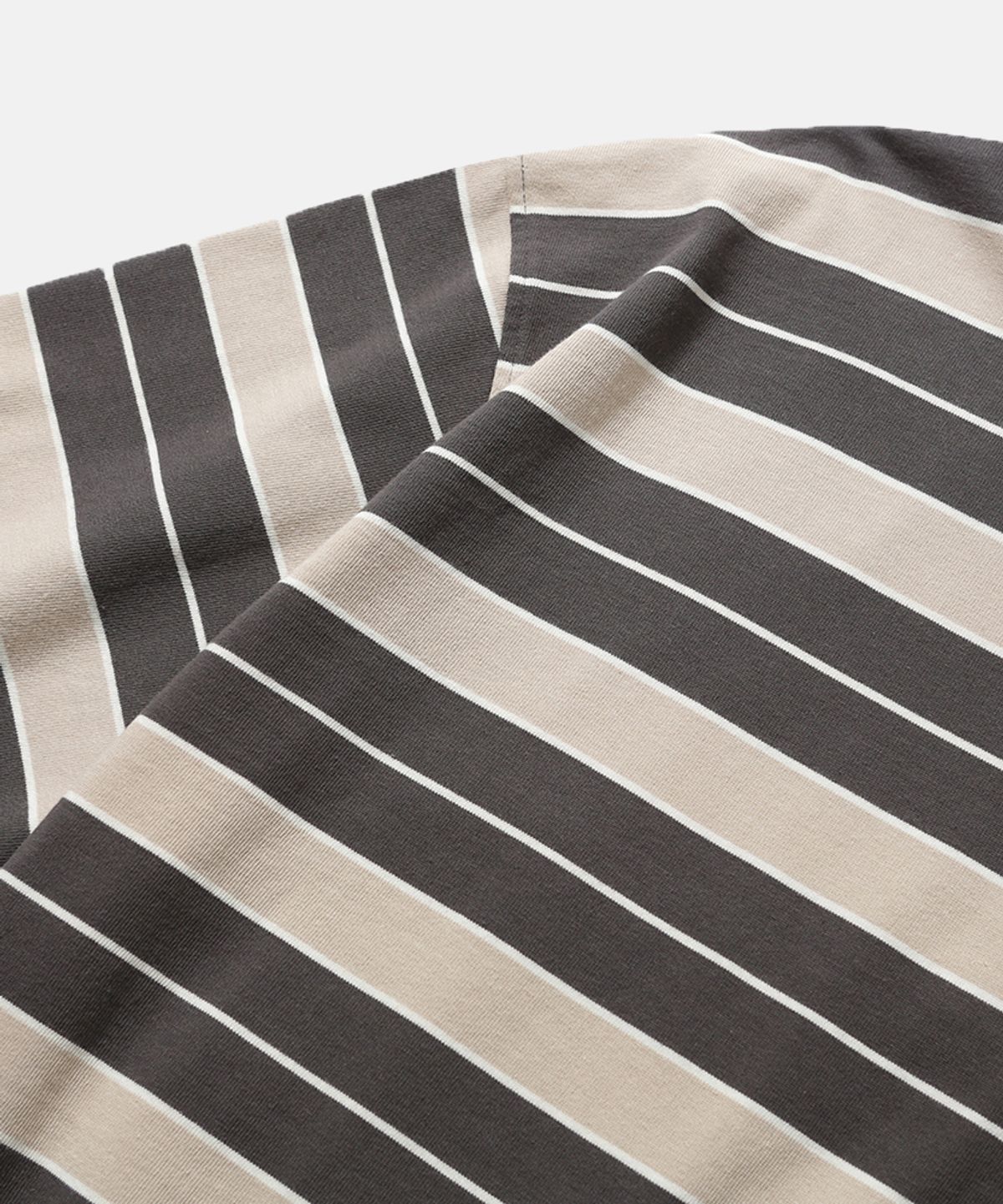 모이프(MOIF) [SS26] WIDE POLO H/S SHIRT / GRAY MULTI STRIPE