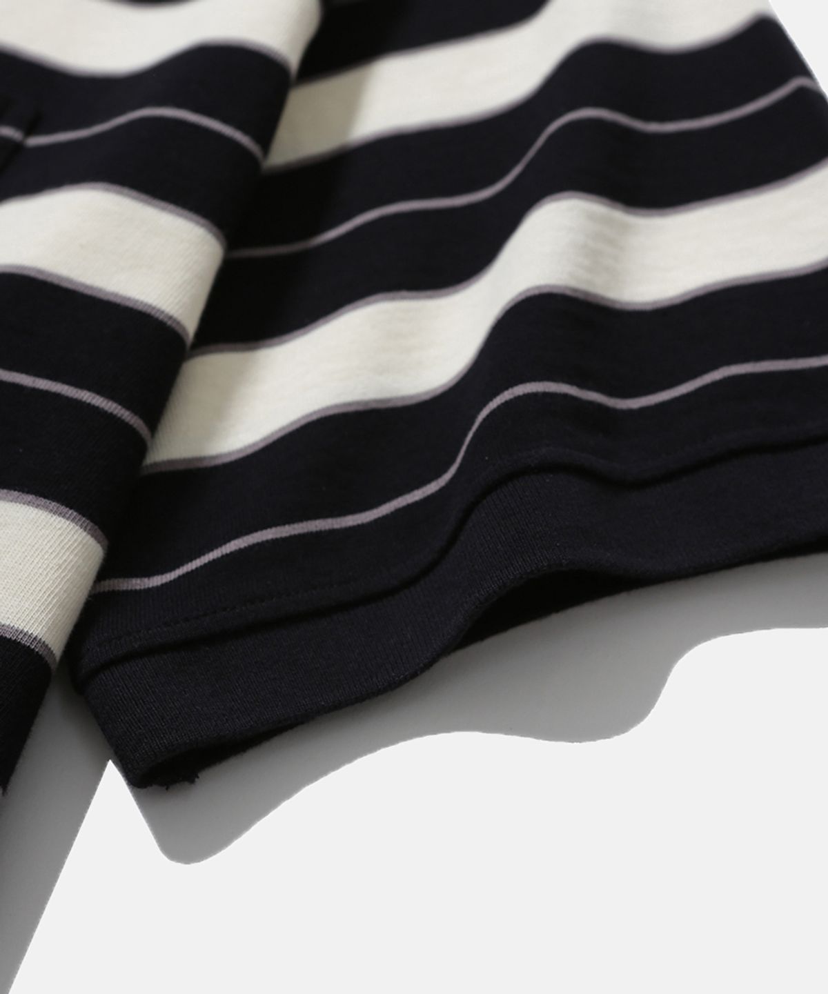 모이프(MOIF) [SS26] WIDE POLO H/S SHIRT / BLACK MULTI STRIPE