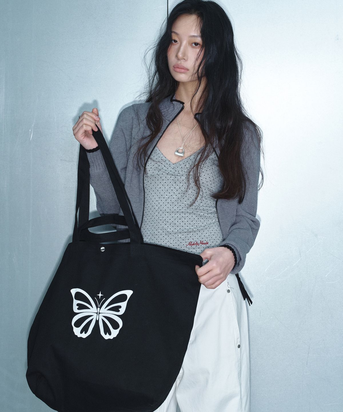 닉앤니콜(NICK&NICOLE) BUTTERFLY GRAPHIC CANVAS BAG_BLACK