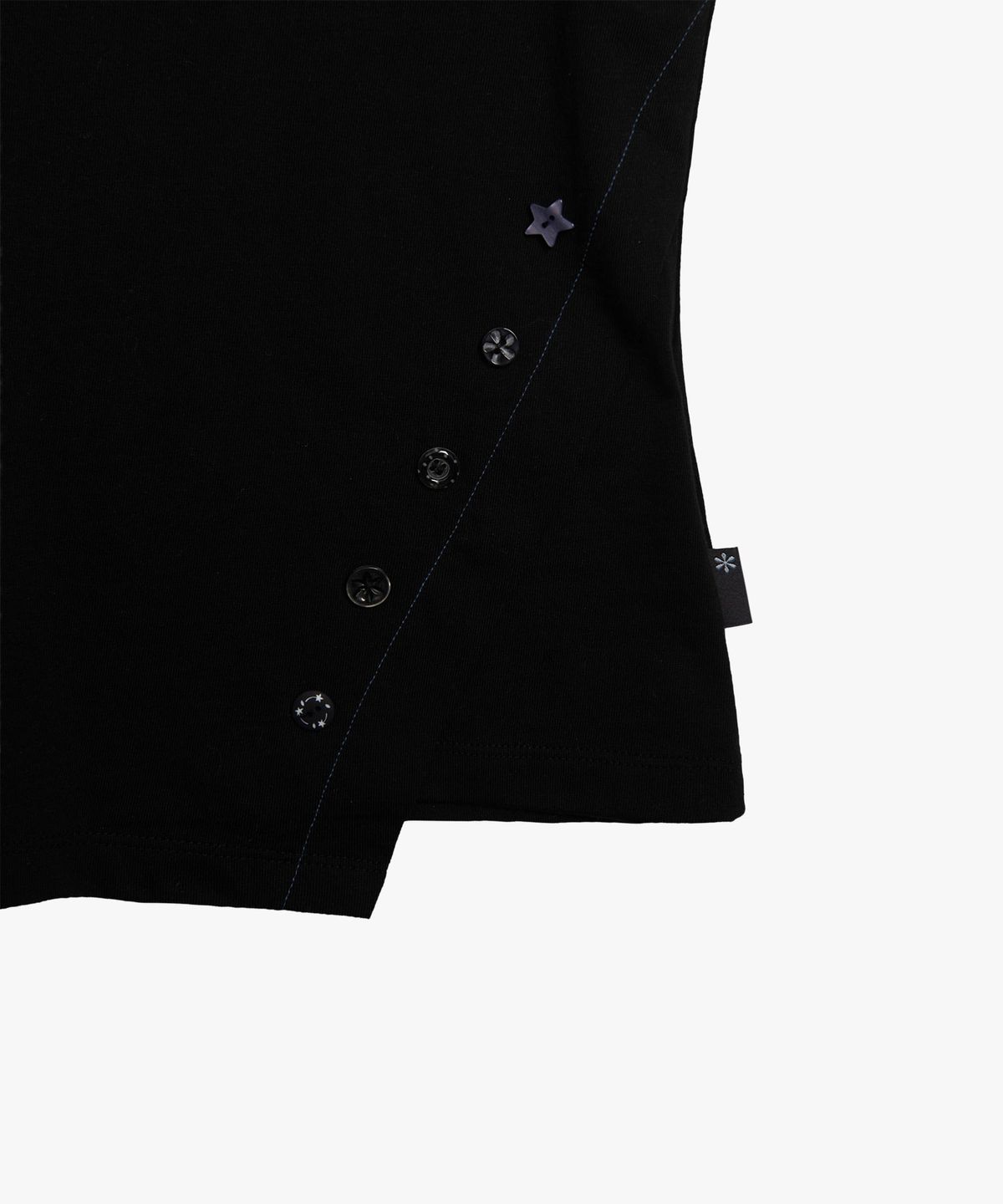 리오므(RIOMEU) 버튼 언발란스 반팔 티셔츠_Black : RADIANT168