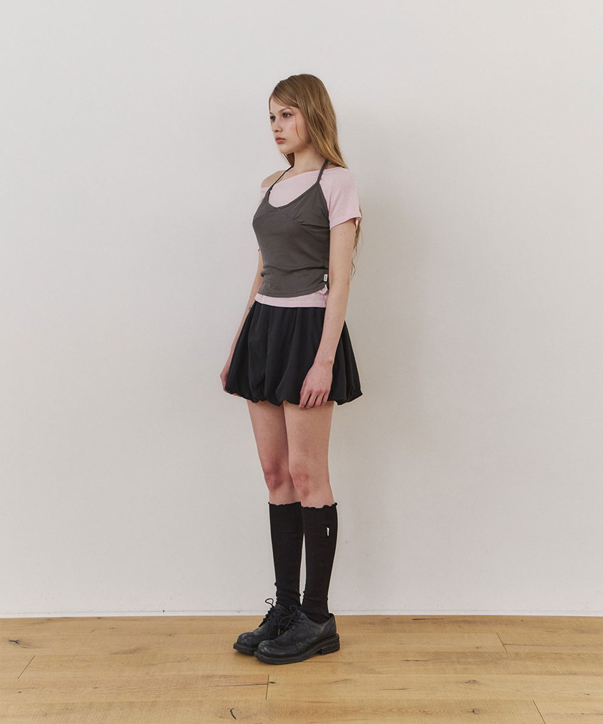 우네(OONE) Pima Layer Halter Sleeveless_Charcoal