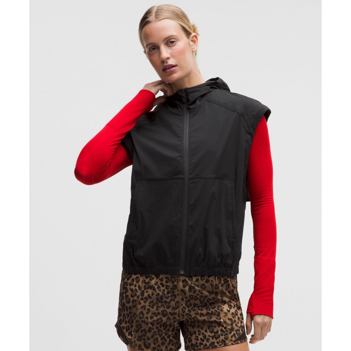 룰루레몬(LULULEMON) 트랜스포머블 윈드브레이커  BLK BLK