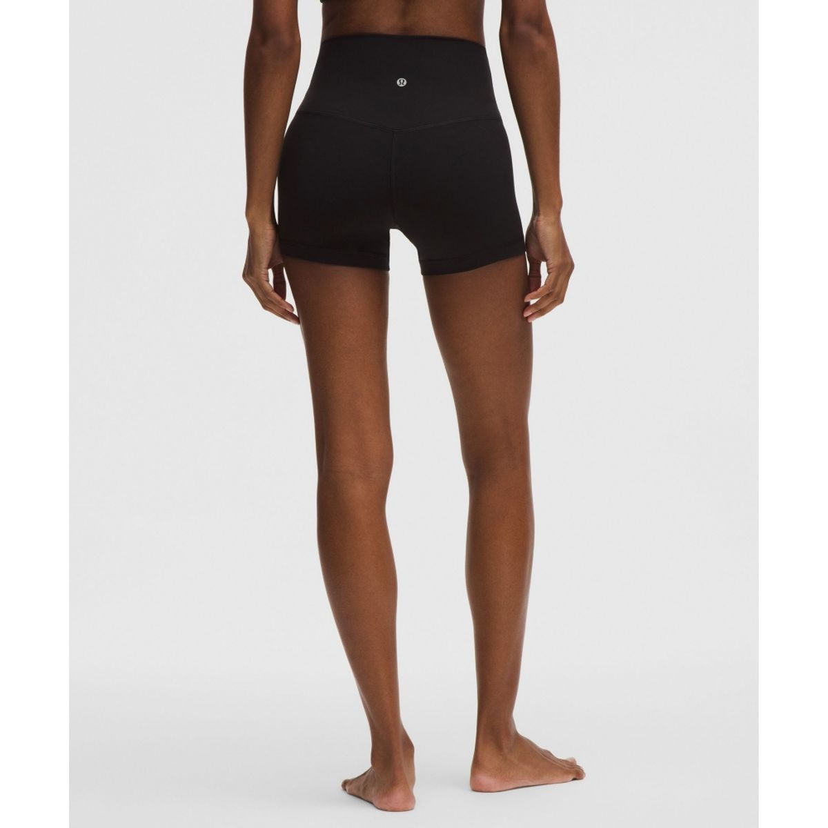 룰루레몬(LULULEMON) Align No Line™ 하이라이즈 쇼츠 4inch  BLK