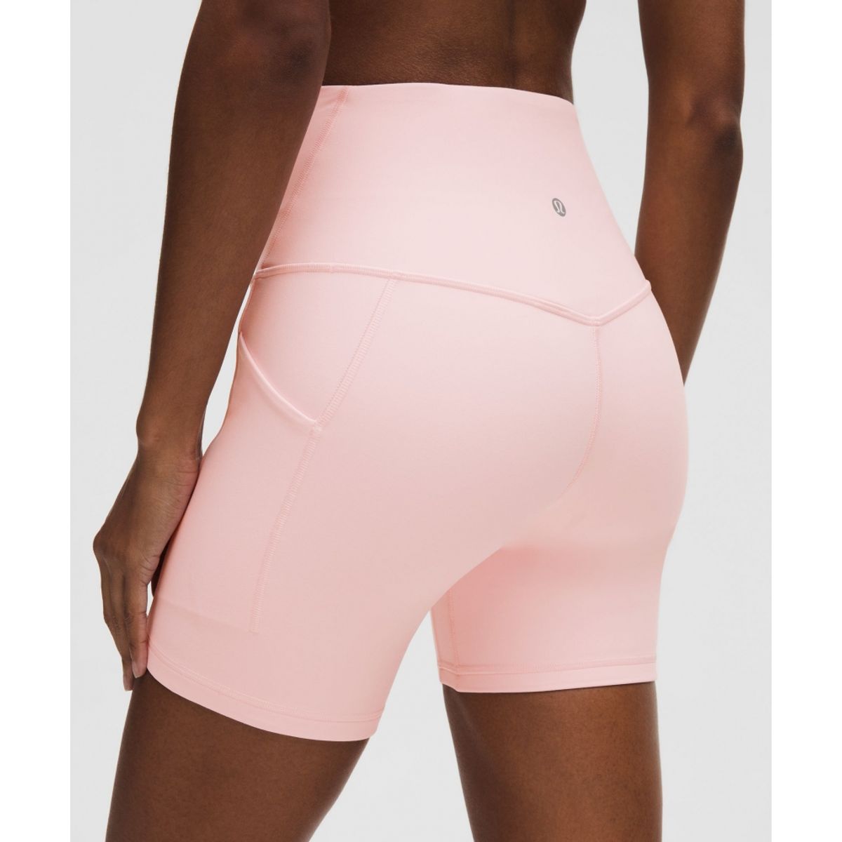 룰루레몬(LULULEMON) Align™ 하이라이즈 쇼츠 위드 포켓 6inch  PIAR