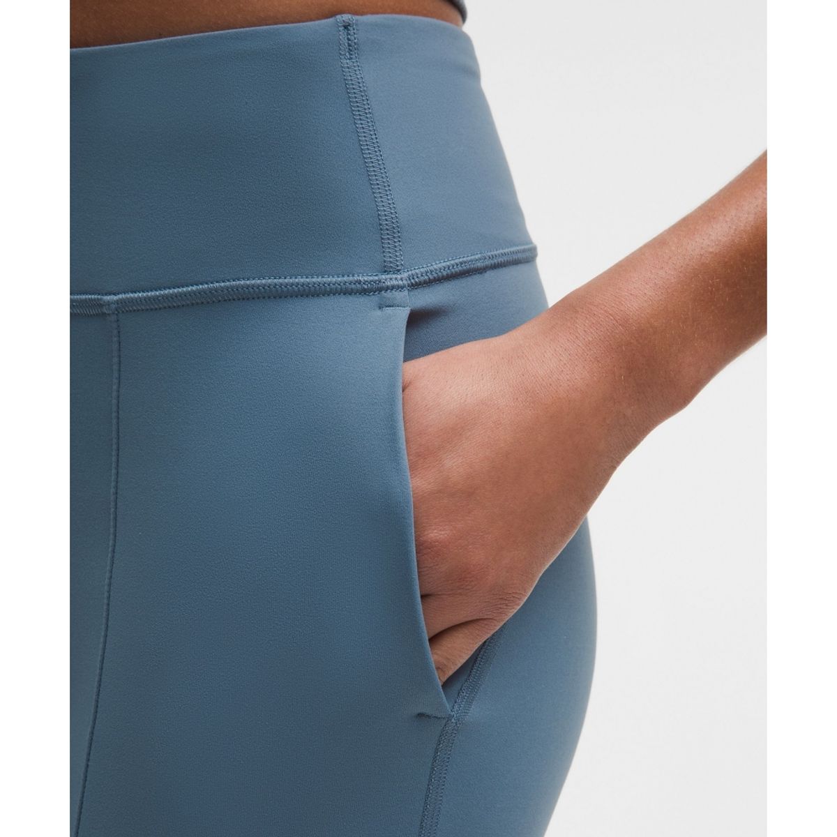 룰루레몬(LULULEMON) 그루브 하이라이즈 플레어드 팬츠 위드 포켓 32.5inch  STLB