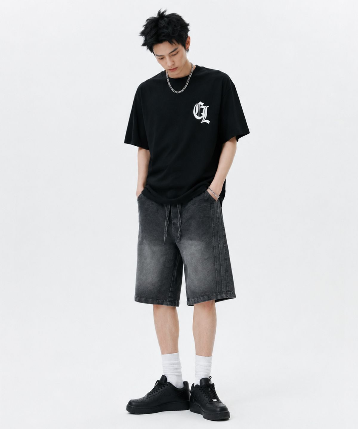 크림소다랩(CREAM SODA LAB) 라우드 그래피티 스트릿  반팔 티셔츠 블랙