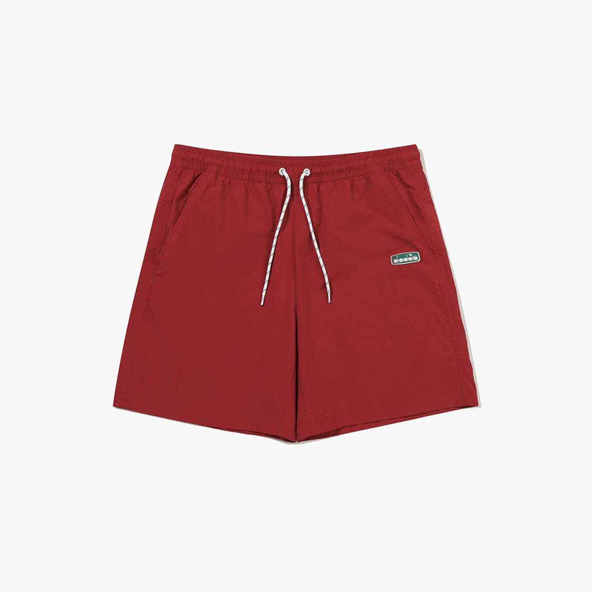 디아도라(diadora) 컴피 4부 우븐 쇼츠 RED