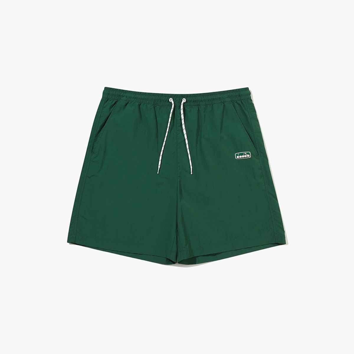 디아도라(diadora) 컴피 4부 우븐 쇼츠 GREEN
