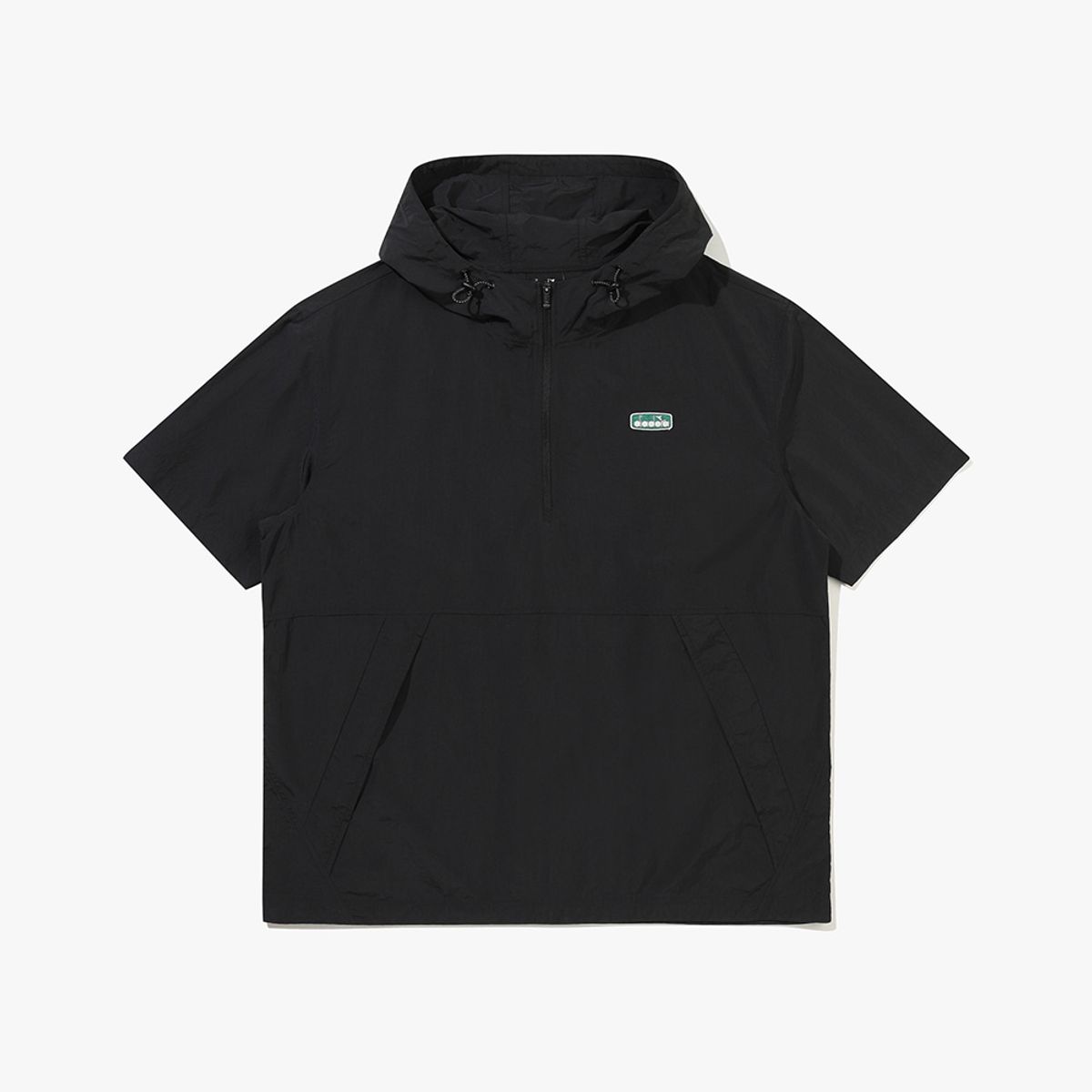 디아도라(diadora) 컴피 후드 반팔 아노락 BLACK