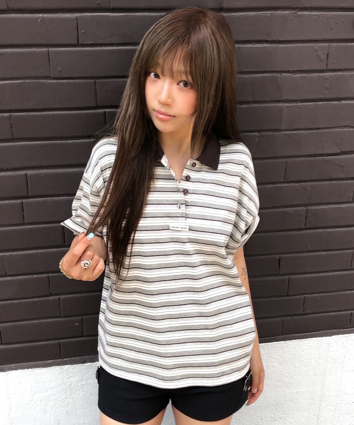 라티젠(LARTIGENT) L23 STRIPE COLLAR T-SHIRT(BROWN)