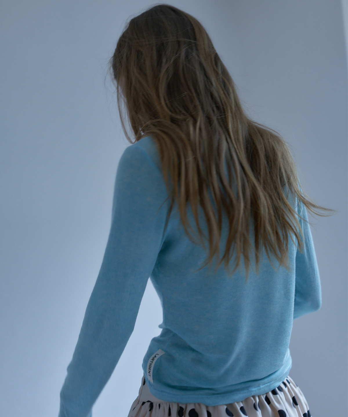 라티젠(LARTIGENT) L23 SLIM TENCEL T-SHIRT(BLUE)