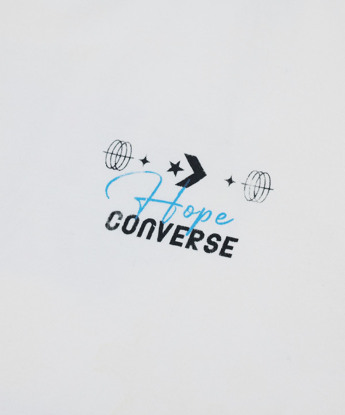 컨버스(CONVERSE) 소로나 로고 그래픽 티셔츠 화이트 MCJ754-001