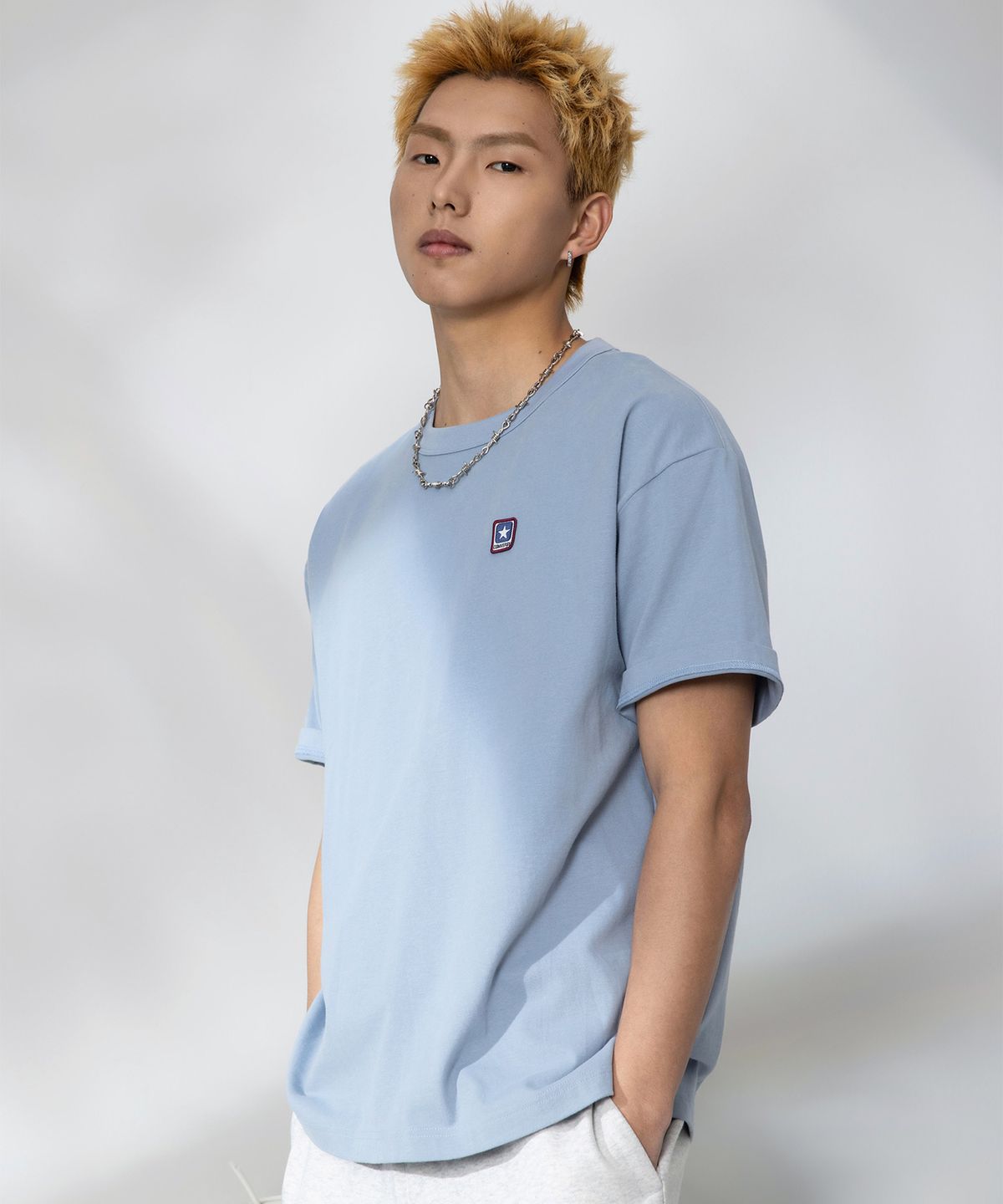 컨버스(CONVERSE) 저지 박스 로고 패치 티셔츠 오션 리트릿 UCJ437-BI5