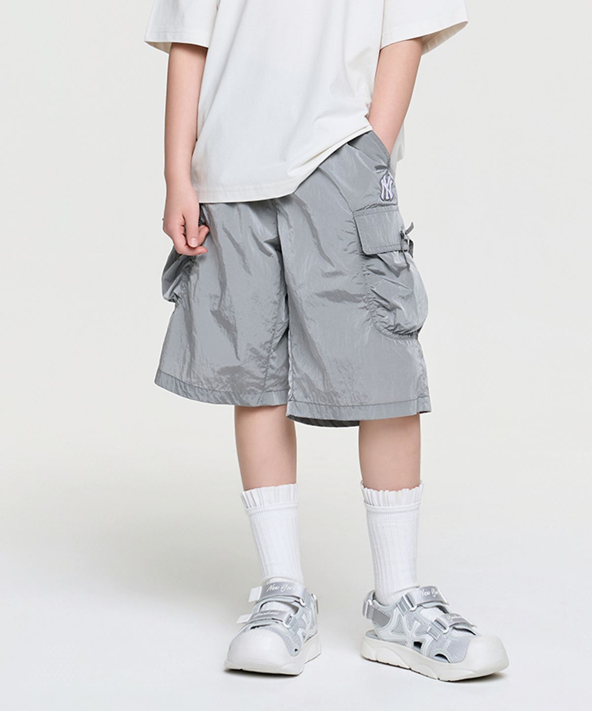 엠엘비 키즈(MLB KIDS) 스트릿 걸즈 버뮤다 팬츠 NY (Silver)