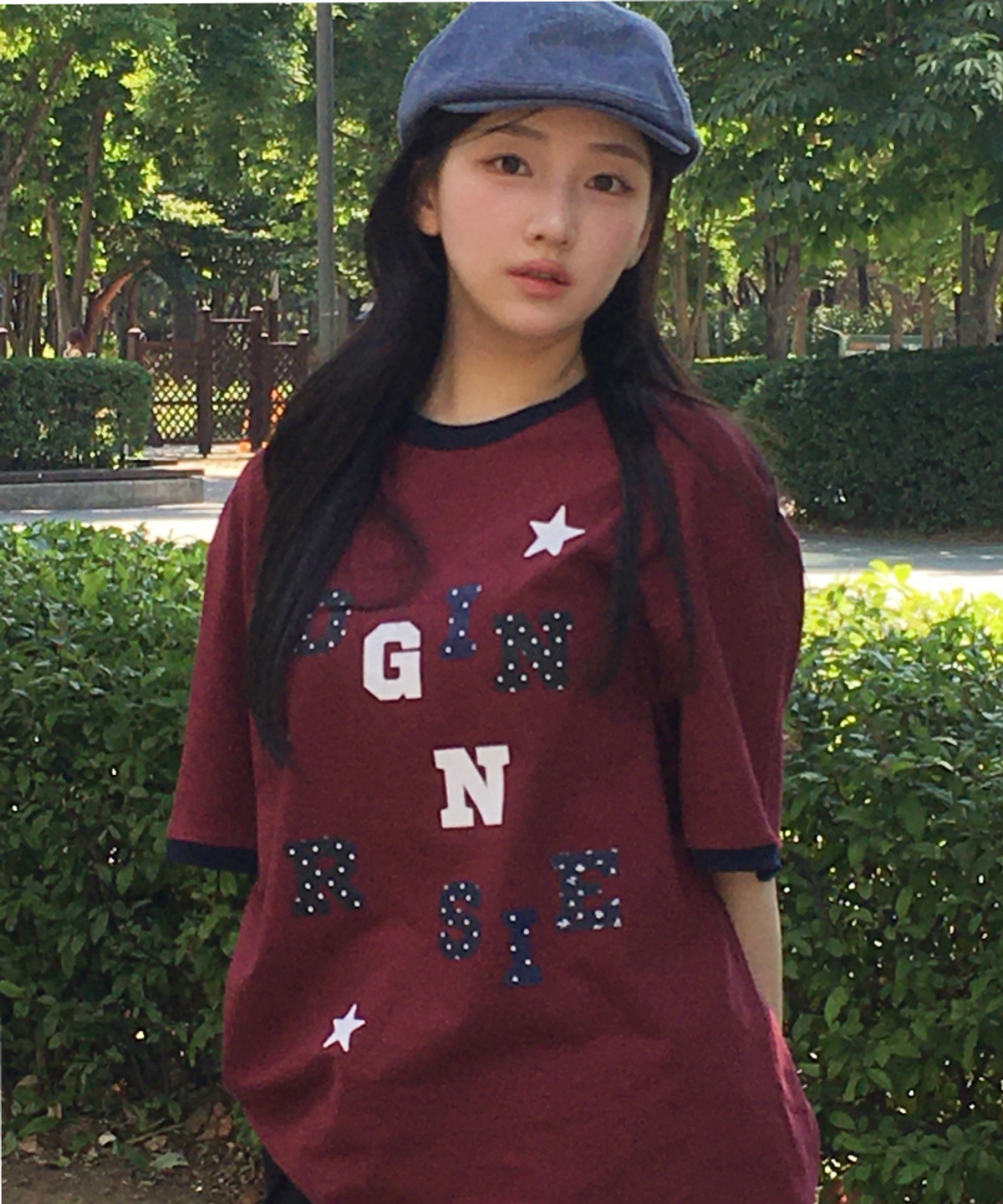 로긴 앤 로지(ROGIN N ROSIE) Logo Spell Point Starry Ringer T-shirt Wine