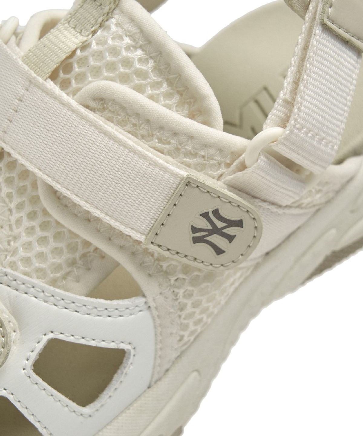 엠엘비 키즈(MLB KIDS) 청키 마스크 샌들 V3 NY (Ivory)
