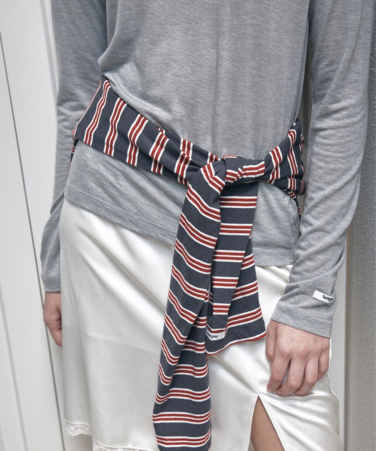 라츠유(LOTSYOU) Noa Wool Round neck T-shirt Melange Gray